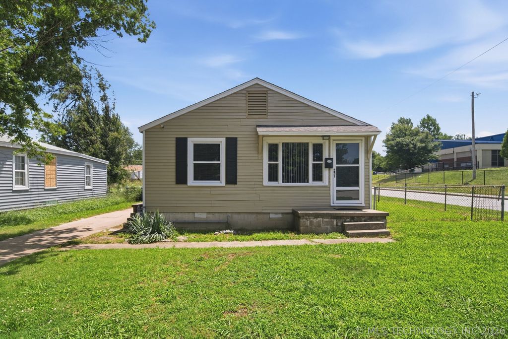 1203 N Urbana Avenue, Tulsa, OK 74115