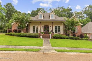 2426 Nottingham Road, Jackson, MS 39211
