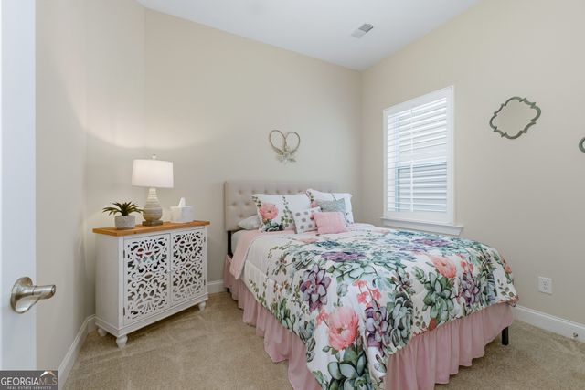 6973 River Rock Drive, Flowery Branch, GA 30542
