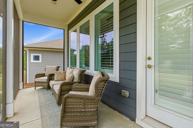 6973 River Rock Drive, Flowery Branch, GA 30542
