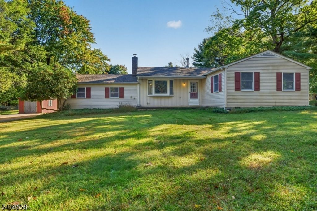 102 Sliker Rd, Lebanon Twp., NJ 08826 — exterior