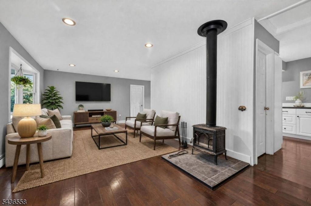 102 Sliker Rd, Lebanon Twp., NJ 08826 — photo 4