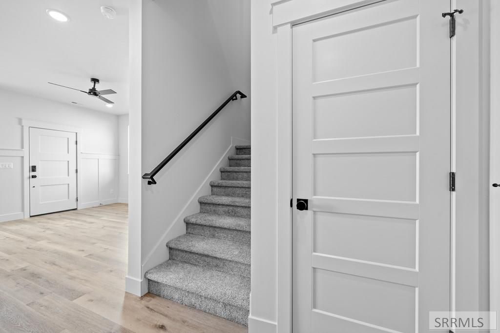 Image 33 of property listing at 745 Curlew Drive, Ammon, ID 83406