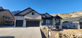 620 E MOUNTAIN ROAD RD, North Ogden, UT 84414