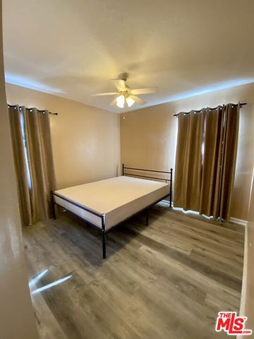1554 S Stanley Avenue, Los Angeles, CA 90019