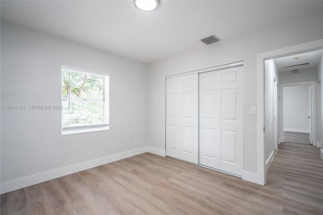 1691 NE 143rd St 0, North Miami, FL 33181