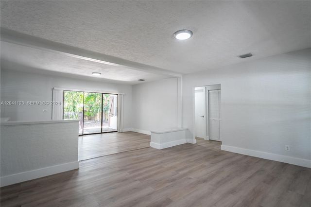 1691 NE 143rd St 0, North Miami, FL 33181