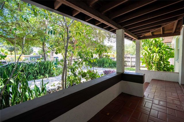 1691 NE 143rd St 0, North Miami, FL 33181