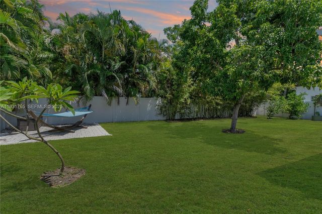 1945 S Hibiscus Dr, North Miami, FL 33181