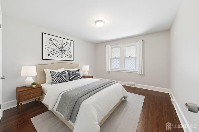 145 S 9th Avenue, Manville, NJ 08835