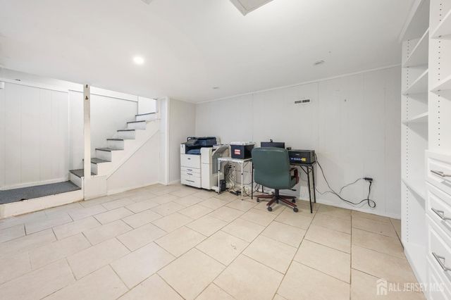 145 S 9th Avenue, Manville, NJ 08835