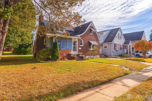 145 S 9th Avenue, Manville, NJ 08835