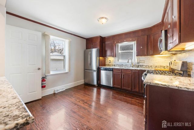 145 S 9th Avenue, Manville, NJ 08835