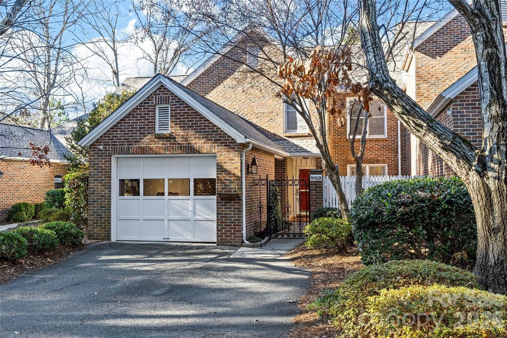 806 Colony Oaks Drive B, Monroe, NC 28112