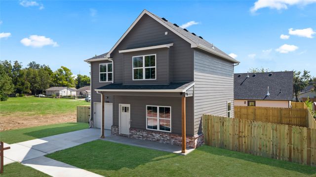1048 E Young Place, Tulsa, OK 74106