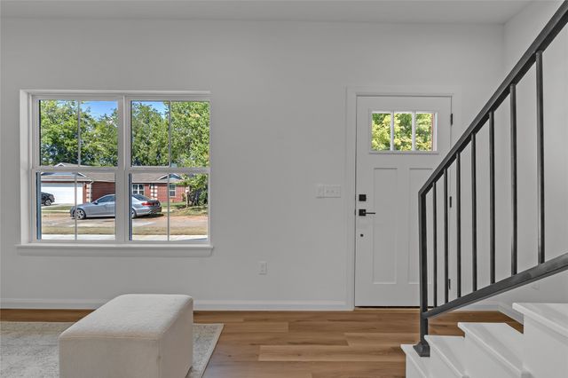1048 E Young Place, Tulsa, OK 74106