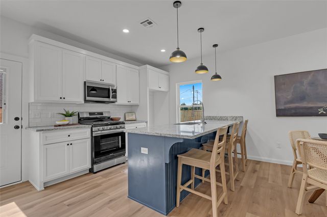 1048 E Young Place, Tulsa, OK 74106
