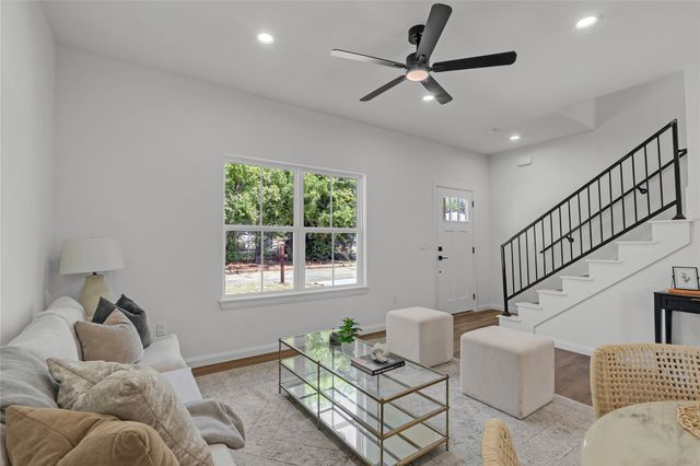 1048 E Young Place, Tulsa, OK 74106