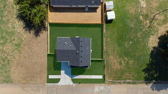 1048 E Young Place, Tulsa, OK 74106