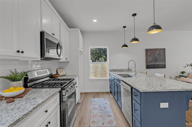 1048 E Young Place, Tulsa, OK 74106