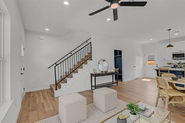 1048 E Young Place, Tulsa, OK 74106
