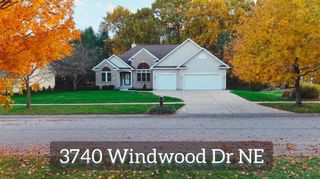 3740 Windwood Drive NE, Rockford, MI 49341