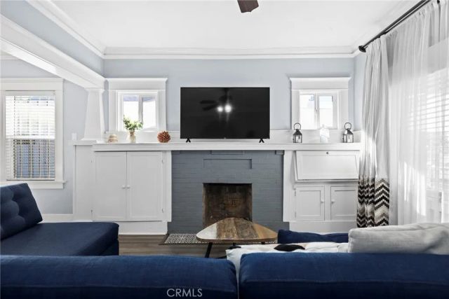 3980 Brighton Avenue, Los Angeles, CA 90062