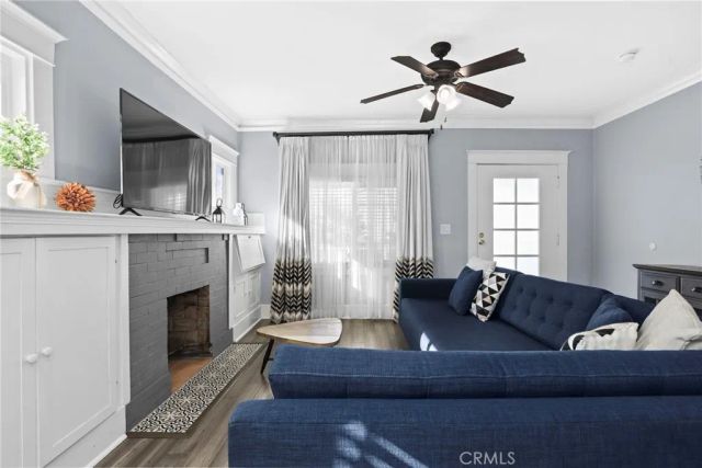 3980 Brighton Avenue, Los Angeles, CA 90062