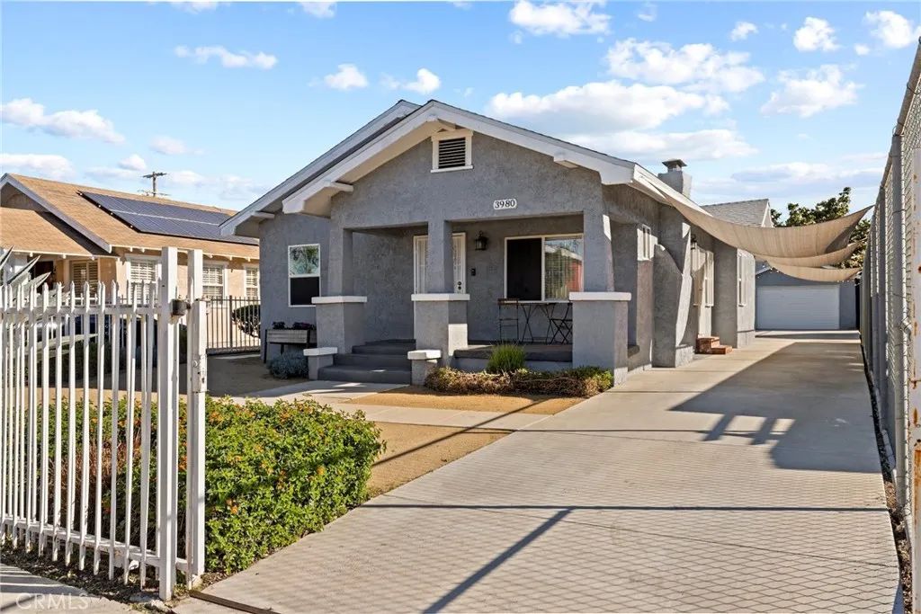 3980 Brighton Avenue, Los Angeles, CA 90062