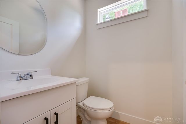 4249 Pleasant View Avenue, Dayton, OH 45420