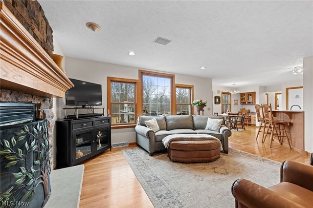 10960 Auburn Road, Chardon, OH 44024