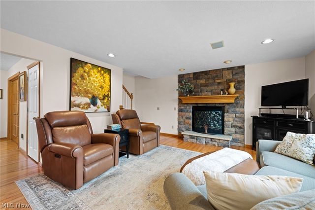 10960 Auburn Road, Chardon, OH 44024