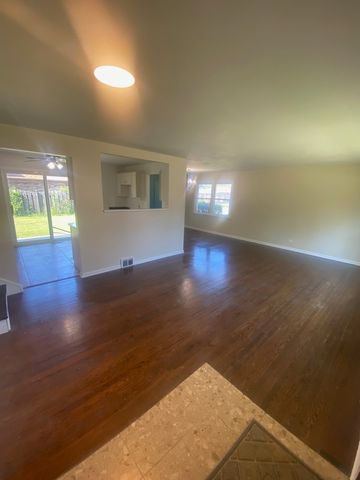 15760 Church Drive, South Holland, IL 60473