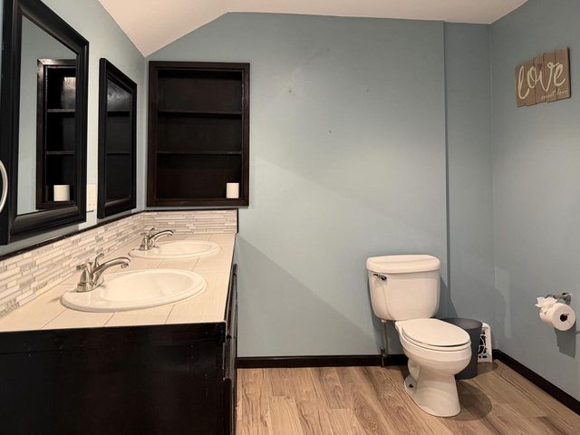 1000 Hayes AVENUE, Racine, WI 53405