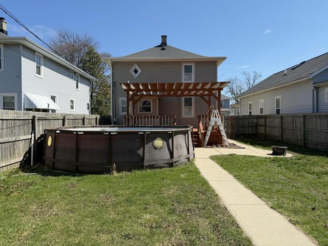 1000 Hayes AVENUE, Racine, WI 53405