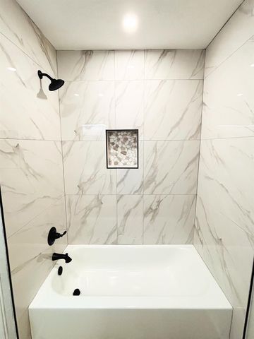 1803 S Park Street, Brenham, TX 77833