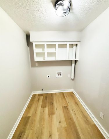 1803 S Park Street, Brenham, TX 77833