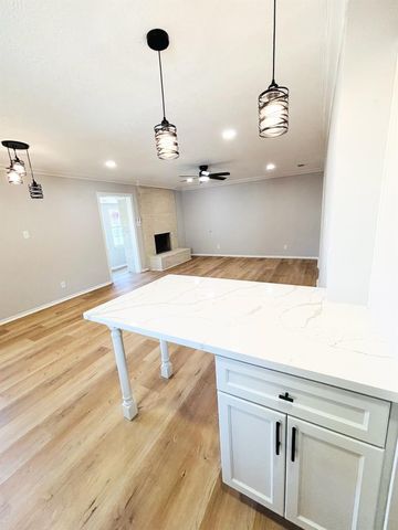 1803 S Park Street, Brenham, TX 77833