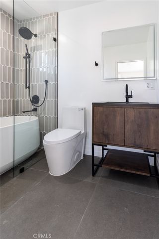 220 W Mission B, San Gabriel, CA 91776