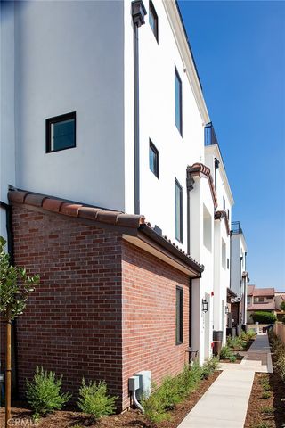 220 W Mission B, San Gabriel, CA 91776