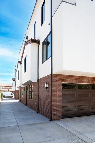 220 W Mission B, San Gabriel, CA 91776