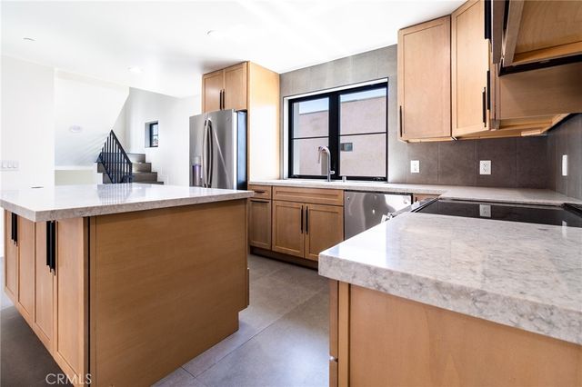 220 W Mission B, San Gabriel, CA 91776