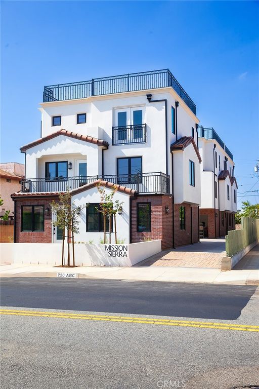 220 W Mission B, San Gabriel, CA 91776