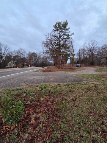 Windover Acres - 4874 HWY 62, Eureka Springs, AR 72632