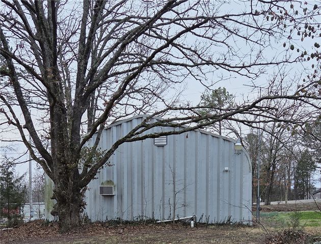 Windover Acres - 4874 HWY 62, Eureka Springs, AR 72632