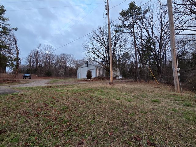 Windover Acres - 4874 HWY 62, Eureka Springs, AR 72632