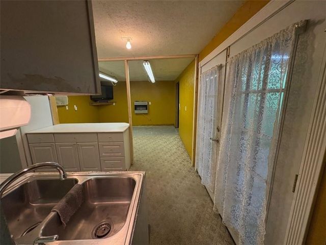 Windover Acres - 4874 HWY 62, Eureka Springs, AR 72632