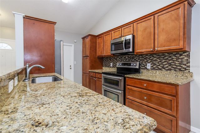 2408 DENN JOHN LANE, Kissimmee, FL 34744