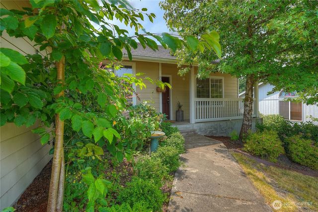 1614 195th Street Ct E, Spanaway, WA 98387