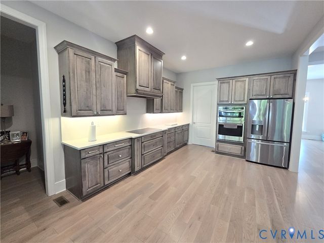 7178 Canopy Cir, New Kent, VA 23124